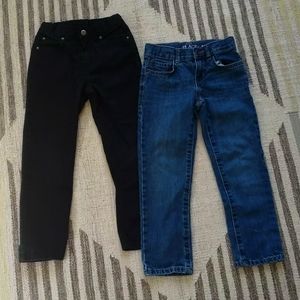 Two pairs lot or bundle boys jeans, pants size 6